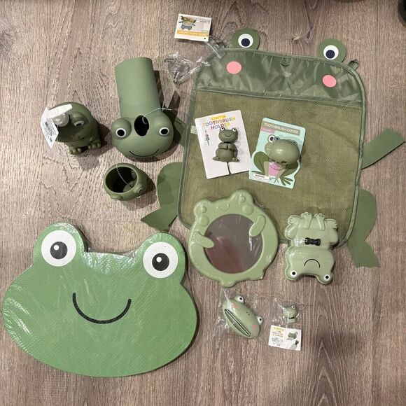 Kid's Frog Bath Set 10 Pieces - Picture 1 of 1